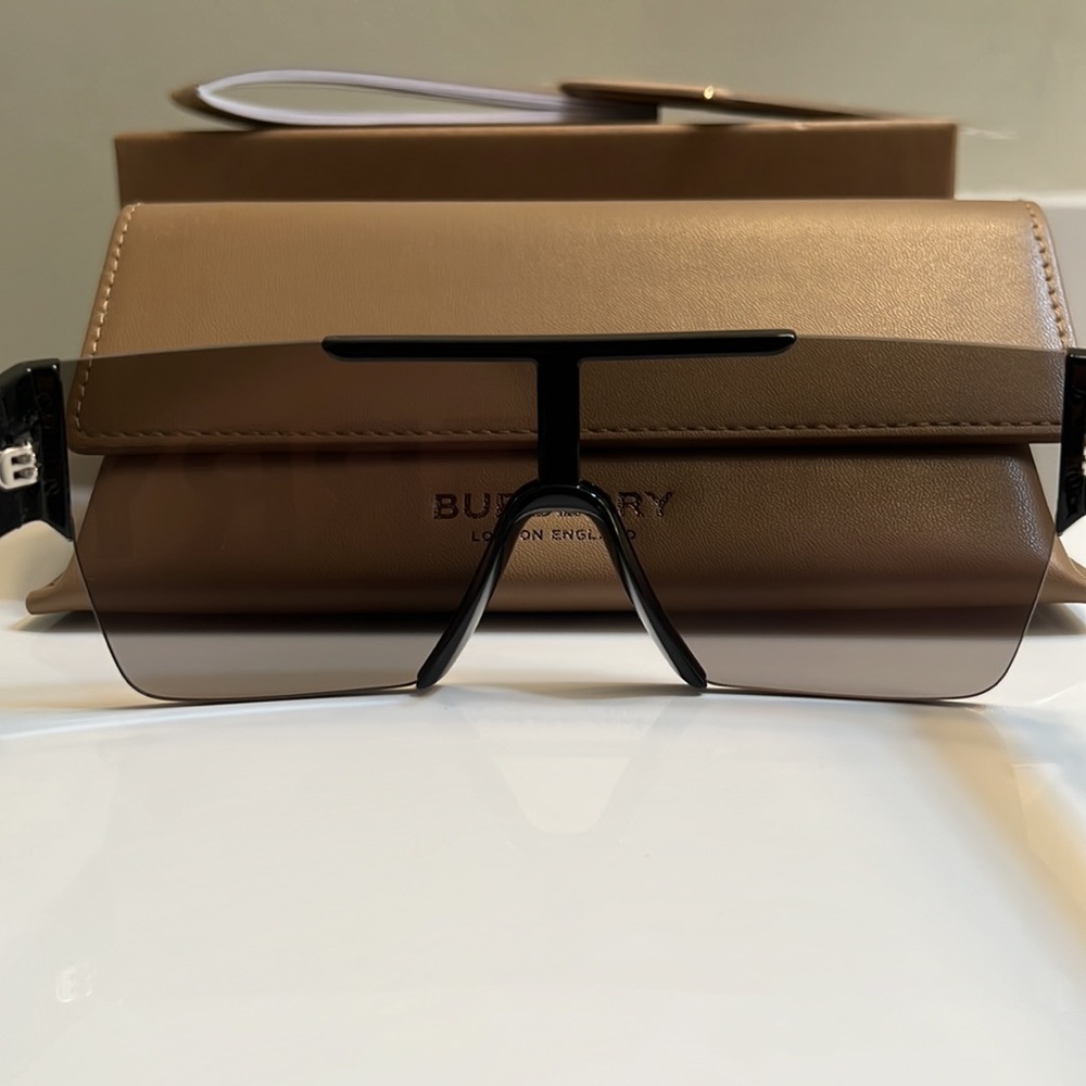 Burberry sunglasses - Unisex - Picture 4 of 11